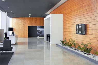 Покрасить стены